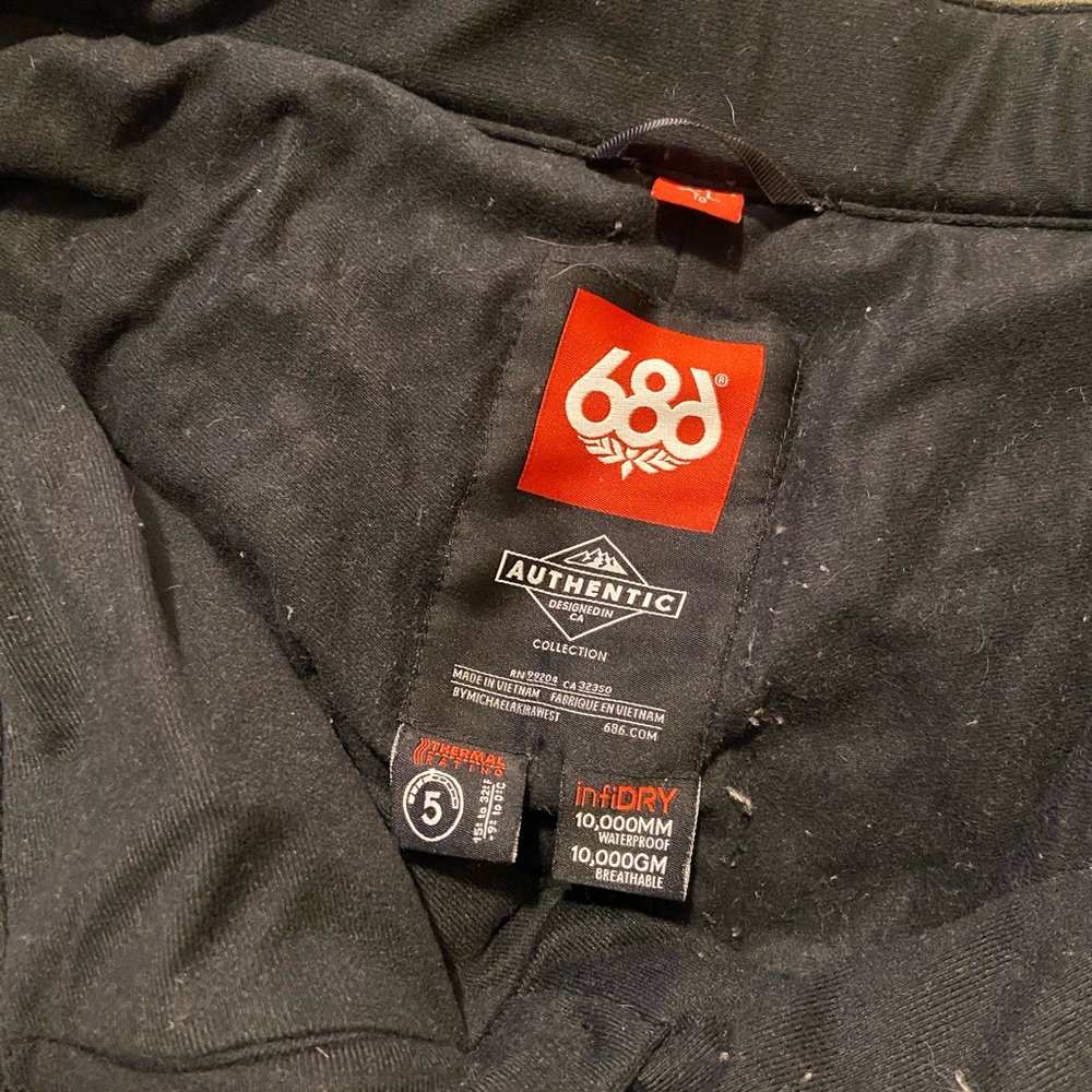 Women’s Snowboarding Pants